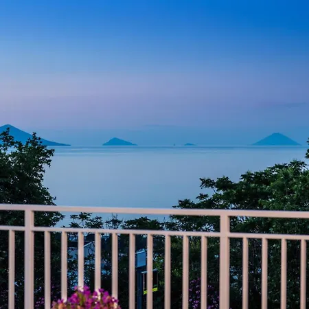 דירה U Preiu - Casa Zaffiro פאטי